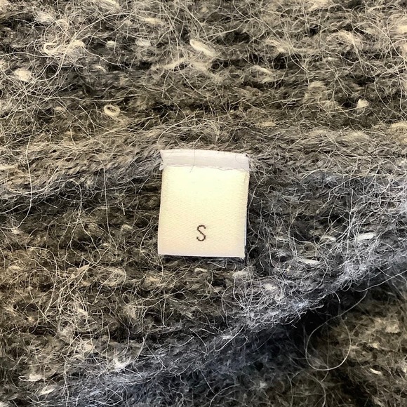 NEW! RE/DONE Size Small Oversized Crew Cardigan Black Ecru $550 msrp I10-1 - Picture 9 of 9